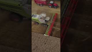 Claas Harvester Machine Working #shorts #youtubeshorts #bigmachine #shortsvideo #ytshorts #ship