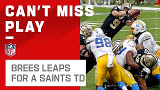 Drew Brees Shows His 'Bunnies' for a TD