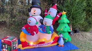 Gemmy Snowman family Christmas Musical  lightshow inflatable