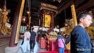 上海龙华寺，好多本地人都会去的一座热闹寺院，内有和尚不要门票 #吹爆美好目的地