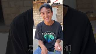 几千万网友想看凉山男孩来了，虽然生活不易，但他的坚强、善良深深的打动了我，莫名的心酸@凉山 曲布 #我的乡村生活 #山里人 #曲布#凉山曲布