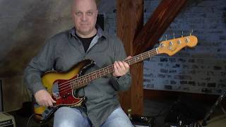 Fender Jazz Bass from 1966 presented by Vintage Guitar Oldenburg