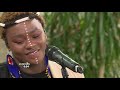 Amanda Black performs ‘Kutheni Na’ ft. Kwesta
