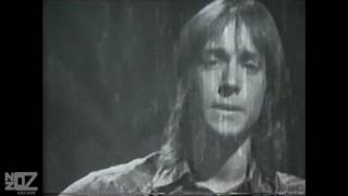 Russell Morris - Lay In The Graveyard (1971)