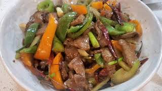 Easy and Quick Beef Stir Fry (Cumin Flavored) [孜然牛肉]