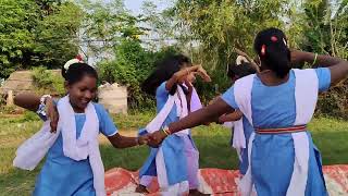 padhibu re ame padhibu ame Patha padhibu/dance by school students