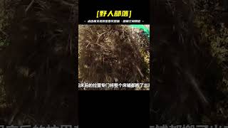 10人蒙古荒野求生，河里的野鱒魚多到吃不完，隨便一射就是只松雞