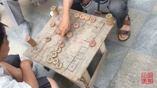 这两个人的象棋棋路，真能把大师级别的人走懵圈，第一次见这样玩