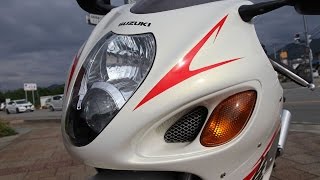 Suzuki GSX1300R 2000 Pearl White 10K Kms. ¥570,000