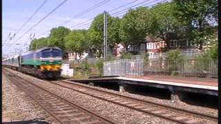 Mendip Rail 59001 flies through West Ealing with 7A09 02/06/2010