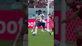 🏴󠁧󠁢󠁥󠁮󠁧󠁿 Bukayo Saka with the movement that inspired England football team's fourth goal