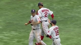 BOS@TB: Red Sox escape jam with double play in 12th