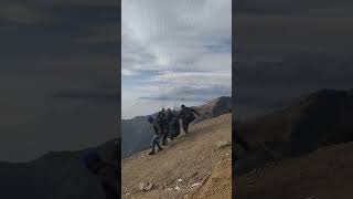 😱Oh bhai bach gaye 😱😨 #paragliding #travel #mountains #fly #adventure #youtube #subscribe #shots