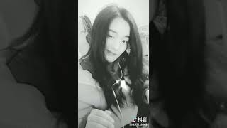 离开我，一声不吭。