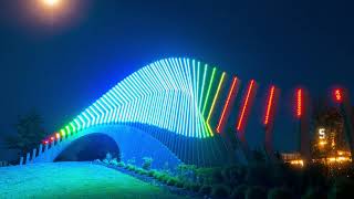 Moving Surfaces: Northern Window - weather data driven light art installation