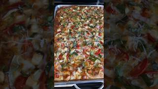 Pesto Chicken Sheet Pan Pizza #sheetpandinner#pizza#pizzalovers #family#favorite