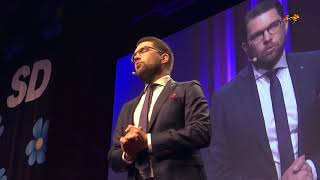 Jimmie Åkesson granskas inte som Löfven och Kristersson