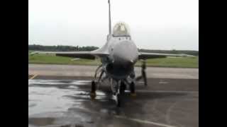 20120811嘉義空軍基地f-16飛行表演