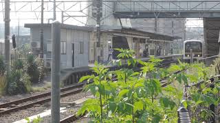 2020 10 03 JR川越線・高麗川駅の1番線を出発して、川越駅に向かう電車。