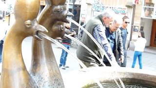 Konstanz, Kaiserbrunnen am 1. Mai