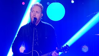 Gavin James Performs 'Glow' | The Late Late Show | RTÉ One