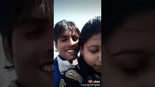 Desi hot sexy girl kissing with boyfriend , Desi hot kisses video MMS 2019