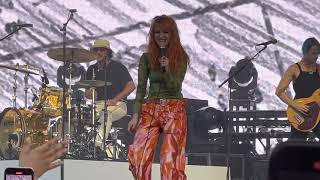 Paramore - Misery Business (Live at ACL Fest Austin,Tx 10/16/22)