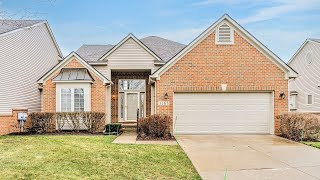 3165 Lacosta Ct, Commerce Twp, MI 48382