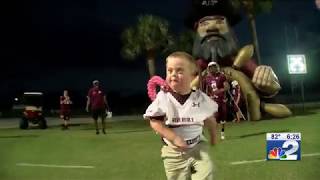 Story2Share: Riverdale High School football fan gets special moment