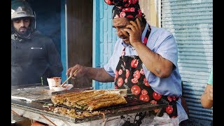 Эмин Уста готовит фирменный  Fish Roll / Emin Usta is cooking Balik Ekmek