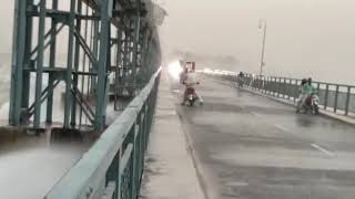 High speed of water in Kotri barrage