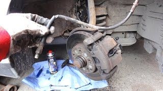 Замена тормозных шлангов Mercedes W210 How To Replace Brake Hoses