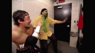 Tajiri sprays mist in Jonathan Coachman's face: Raw, March 29, 2004