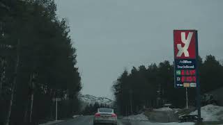 Driving Halsa - Trondheim Winter Roads - Do you spot the two idiot drivers?