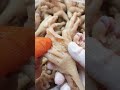 pull bones out of chicken foot 无骨凤爪