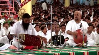Guru Karaikudi Mani (Part 03)  performing at Prasanthi Nilayam, Sathya Sai Baba Ashram