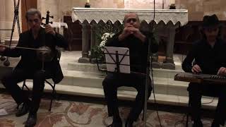 Hovhannes Karakhanyan  Galis em Duret ,Gusan Sheram (concierto Sagrada Familia)