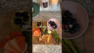 What I eat in a day!🍇🍳🥑🤍Healthy and realistic!#easyrecipe #quickrecipe #whatieatinaday #trending