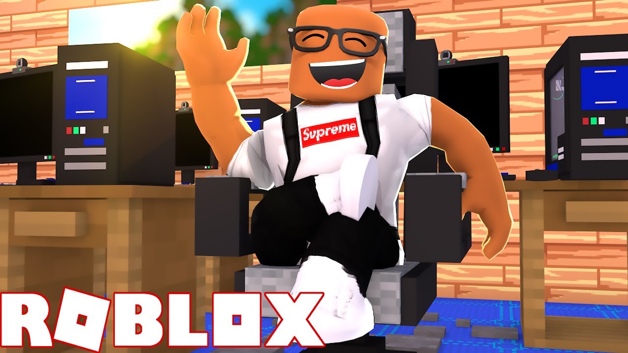 STARTING MY OWN YOUTUBE CHANNEL IN ROBLOX - YouTube