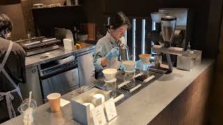 Blue Bottle Coffee - Kyoto Rokkaku Cafeブルーボトルコーヒー 京都六角カフェ Japan 日本