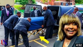 it's really terrible what happened at the funeral of Tina Turner#usa #rockstar
