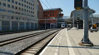 Valleilijn Protos met luide toeter vertrekt uit Amersfoort Centraal!