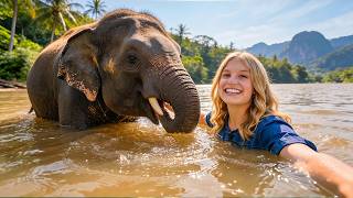 I took a BATH with an ELEPHANT!🐘