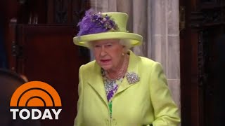 Queen Elizabeth II, Royal Family Enter St. George’s Chapel For Royal Wedding | TODAY