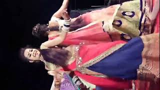 Download aai suhag rat jahiya char char kari charpaiya in 