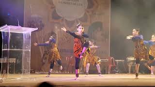 One of my favourite stage performances... by our munchkins