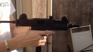 MINI UZI FULL AUTO 4,5mm BB's Gun