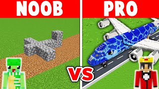 Minecraft NOOB vs PRO: GIANT AIRPLANE BUILD CHALLENGE