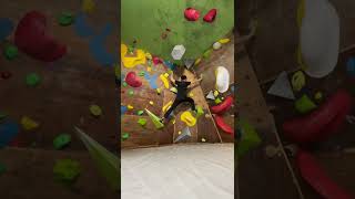 士林紅石攀岩館 - 綠色V4｜抱石。攀岩。紀錄｜ #bouldering #rockclimbing