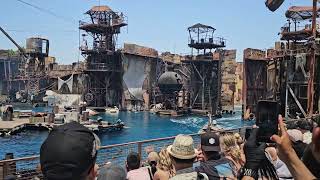 water world show (Universal Studio 2024)